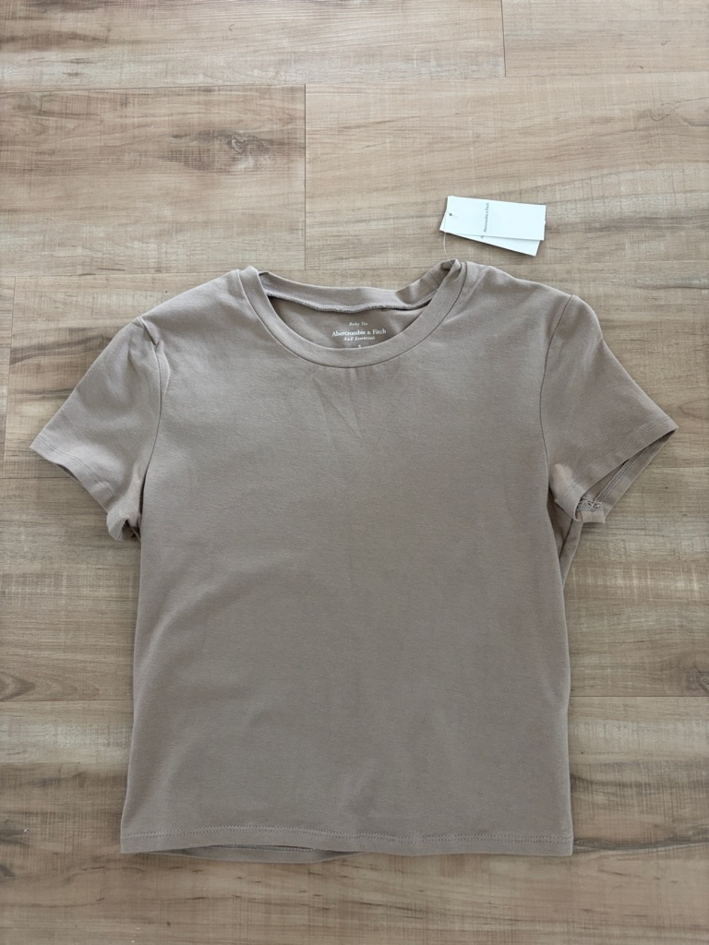 Abercrombie & Fitch Baby Tee